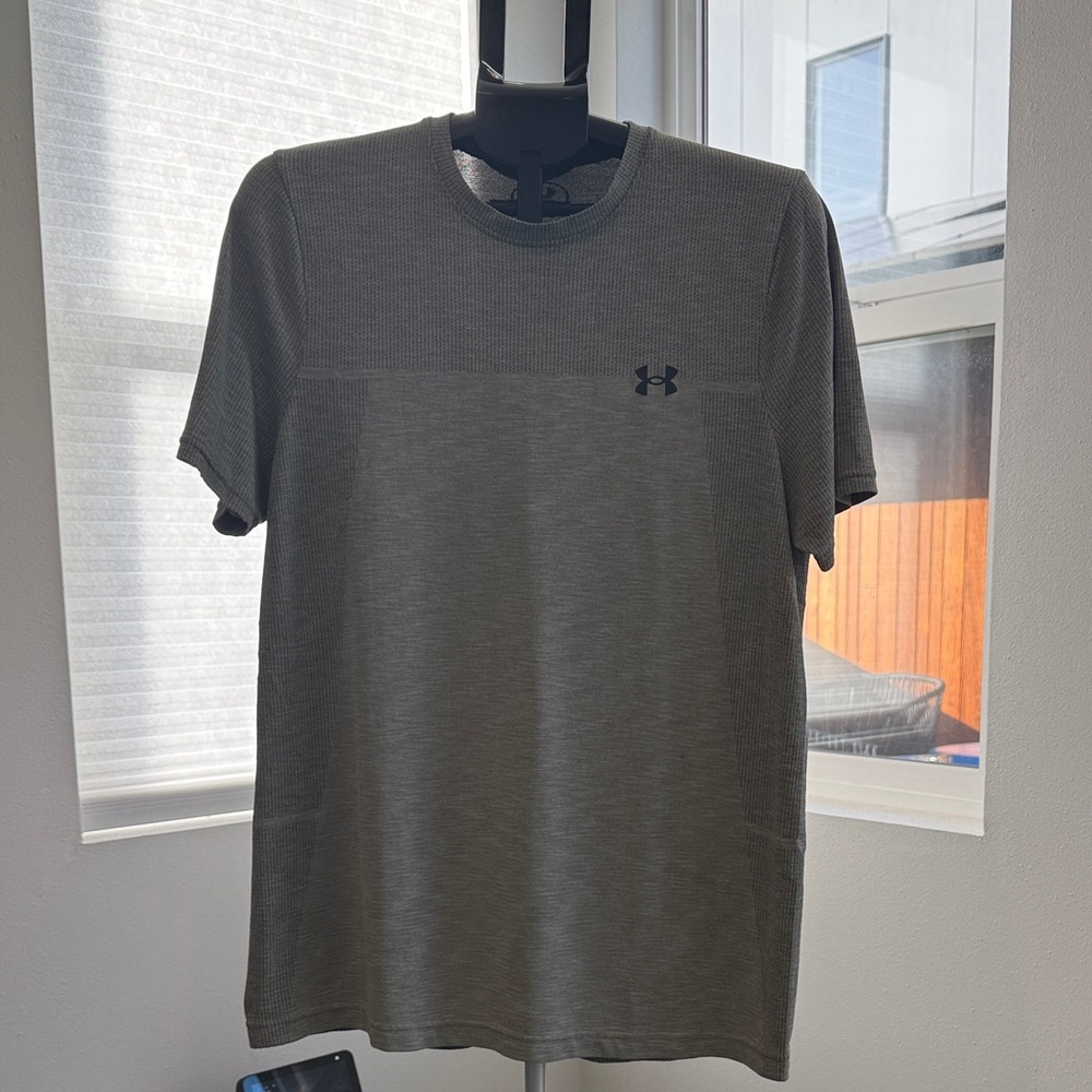 Under Armour Men's Tan/Gray Dry Fit Short Sleeve Tee